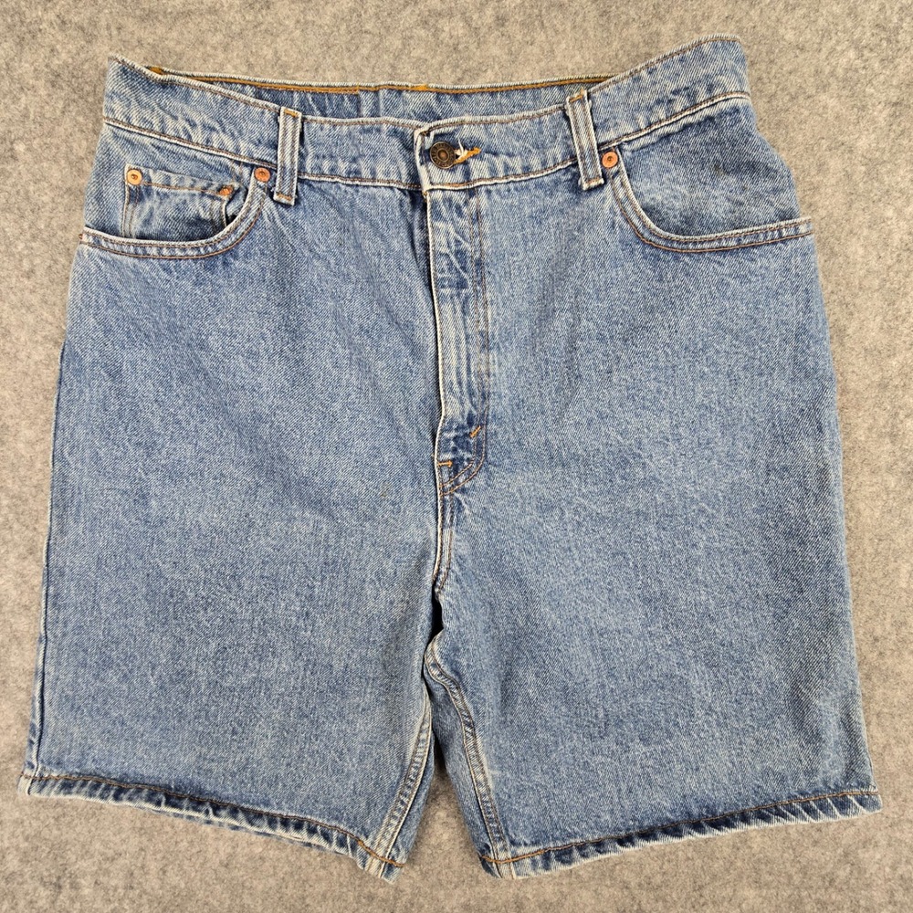Vintage Levi's 551 Women's 16‎ Shorts Made in USA Measures 32 Waist 100% Cotton
